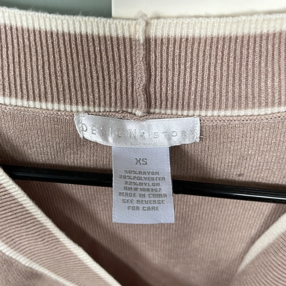 Design History Button Front Cardigan - Picture 2 of 4